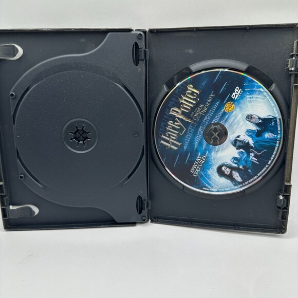 Harry Potter And The Order Of The Phoenix Two Disc Special Edition DVD PG13 - Picture 5 of 5
